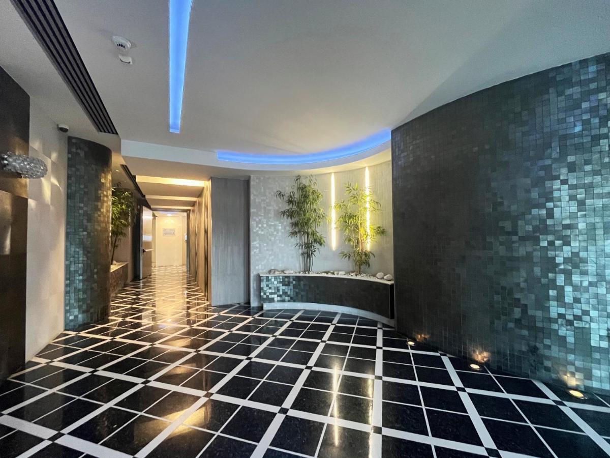 Elegante Bilocale Torre Pontina Daire Latina Dış mekan fotoğraf
